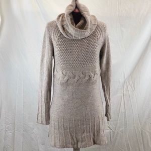Gorgeous knit sweater dress in oatmeal